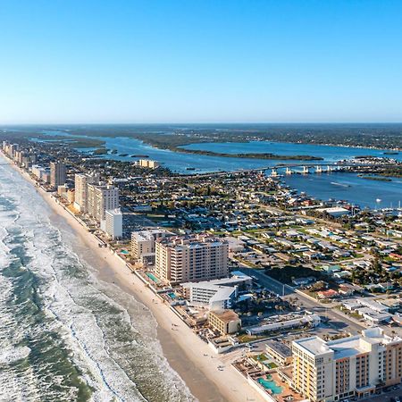 Fantasy Island Resort, Daytona Beach Shores Exterior photo
