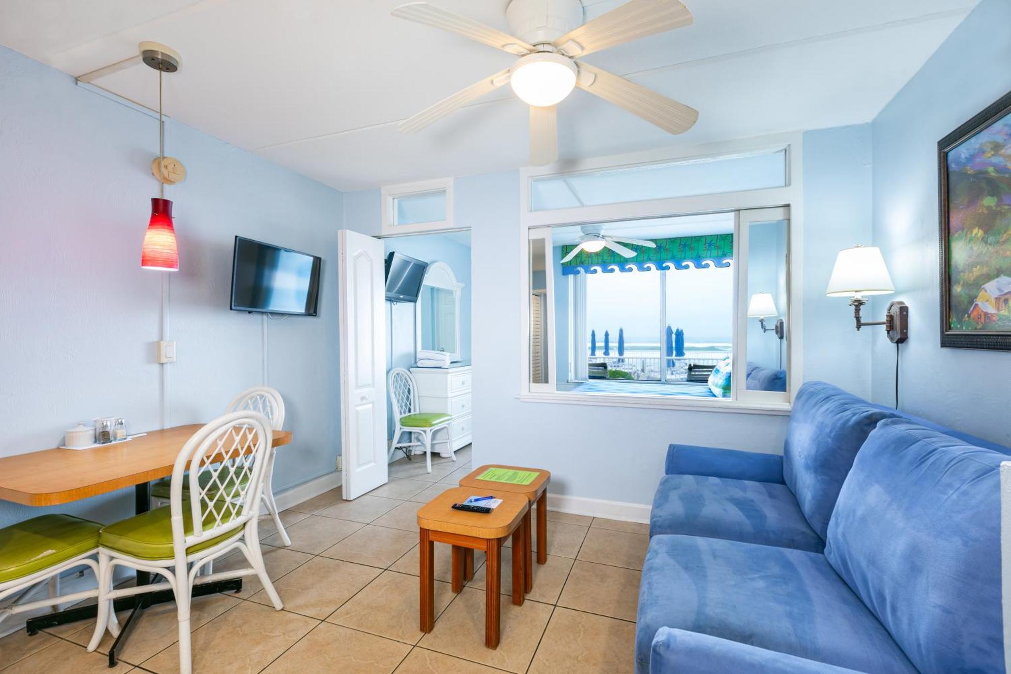 Fantasy Island Resort, Daytona Beach Shores Room photo